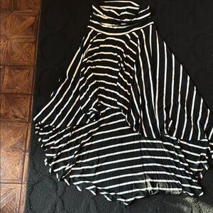 Black‎ and White Striped Women's Skirt